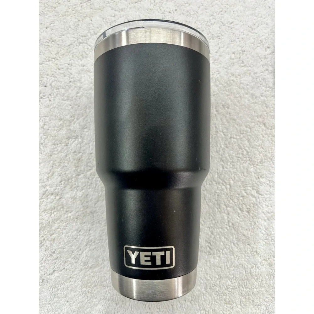 Yeti 30oz black tumbler‎